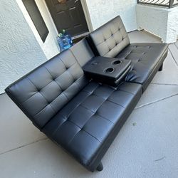 Futon En Buenas Condiciones X $145.  