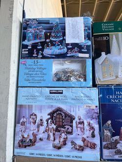 Christmas Hand painted nativity 14- piece set