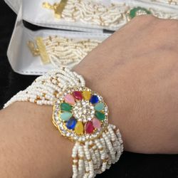 Super Cute Bracelet (3 Colors)