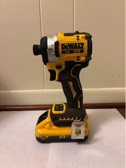 Dewalt XR Impact driver dcf860