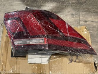 2018-23 volkswagen tiguan right tail light