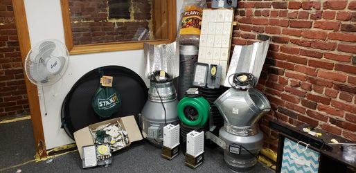 Ballast/ Everything to start a indoor garden