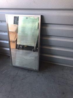 Mirror stainless still