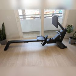 Peloton Row, Screen - Good - 2022 – Camp Pendleton North, CA