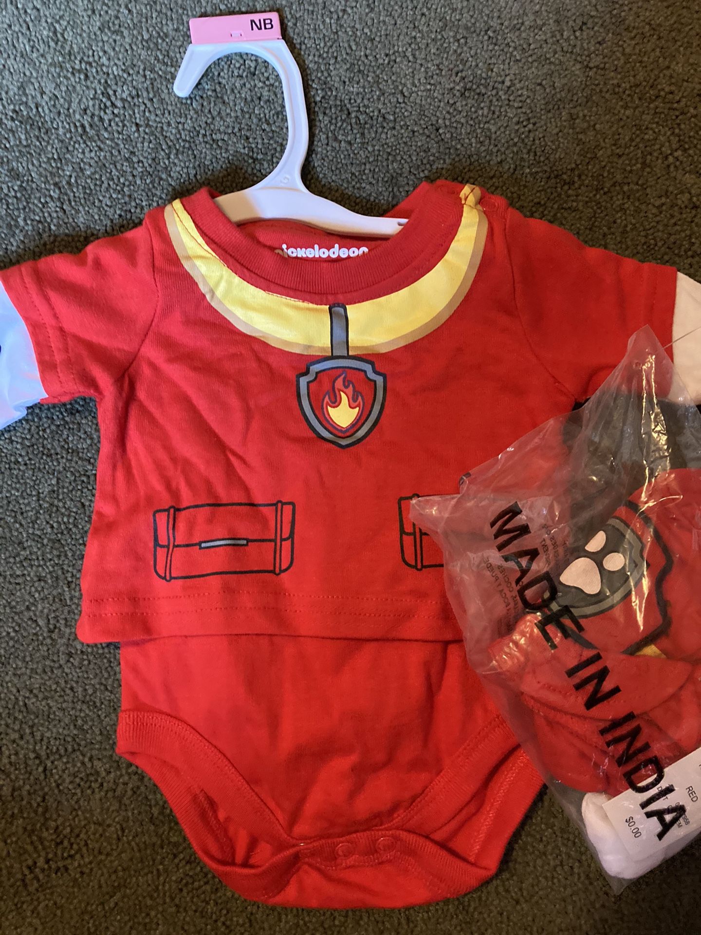 Newborn onesie with hat new