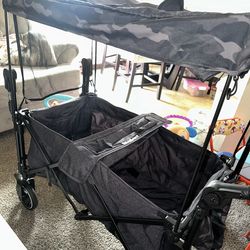 Baby gap deluxe stroller wagon