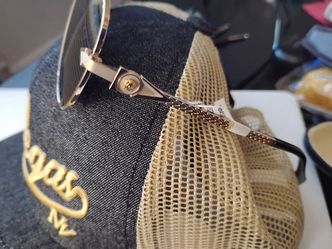 Versace aviator sunglasses Oakley massillion