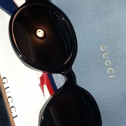 Authentic Women's Gucci Sunglasses