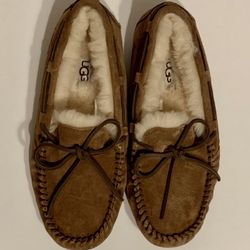 UGG Moccasins 