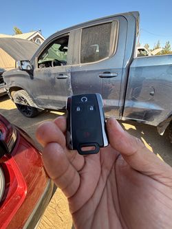 Llaves de autos / car keys and remotes