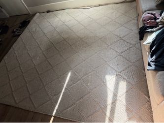 Free area rug