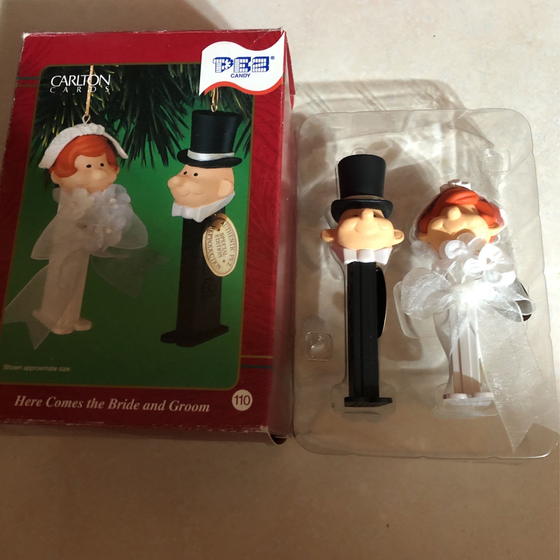 Pez Bride & Groom Ornament