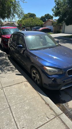 BMW x1 sdrive for parts