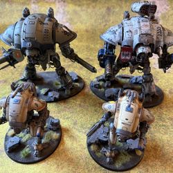 Beautifully painted Warhammer 40K Imperial Knight force