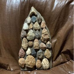 Indianhead arrow head arrowhead art piece on stone 26 heads