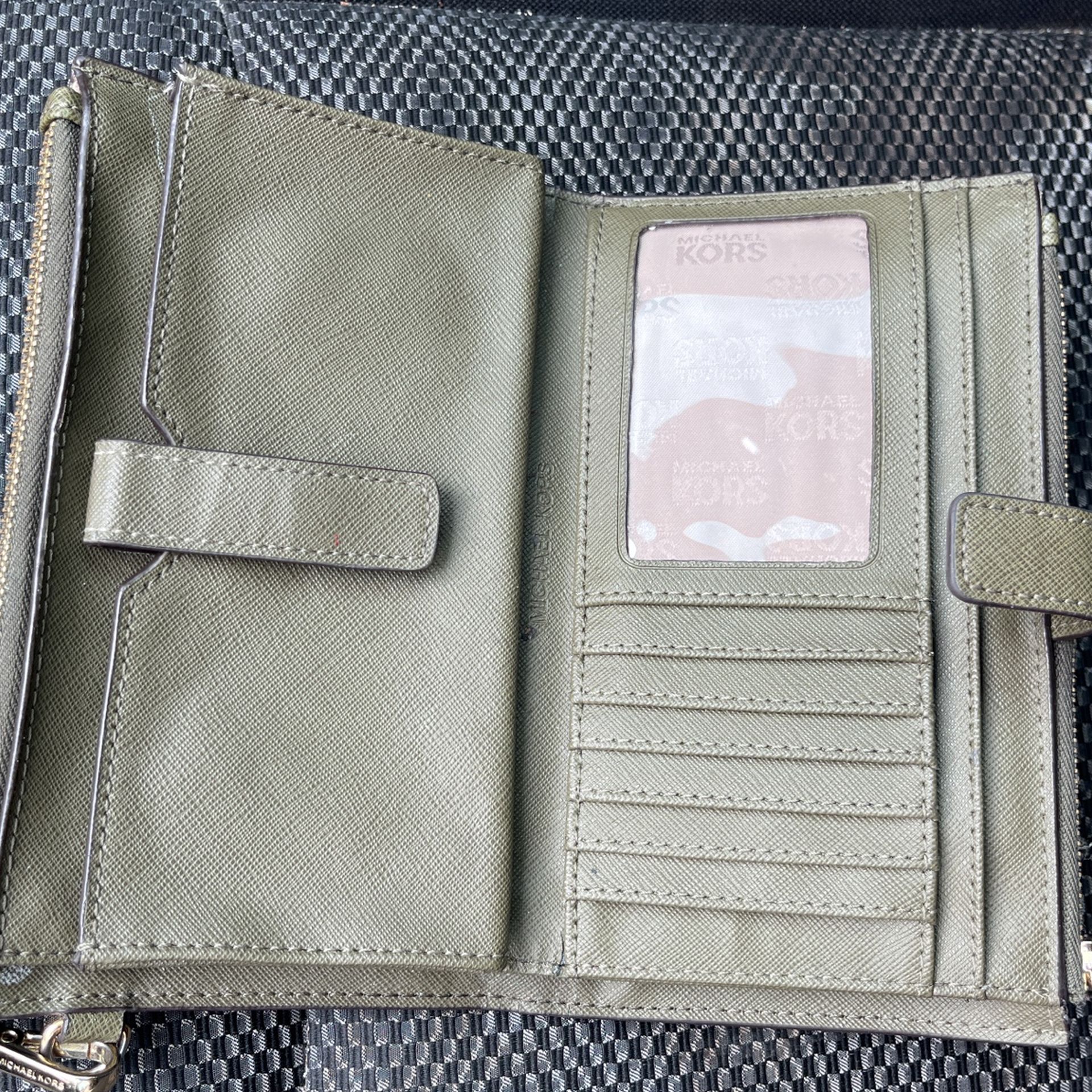 Michael Kits Smartphone Wallet