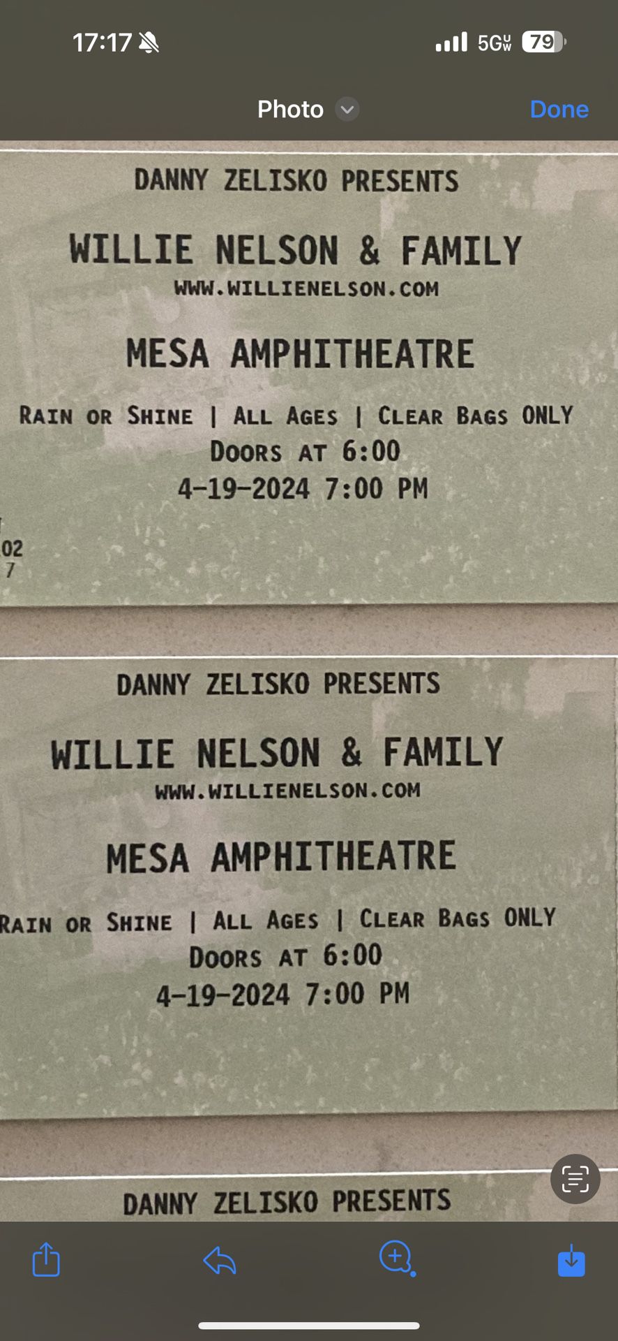 Willie Nelson - Mesa Amphitheater 