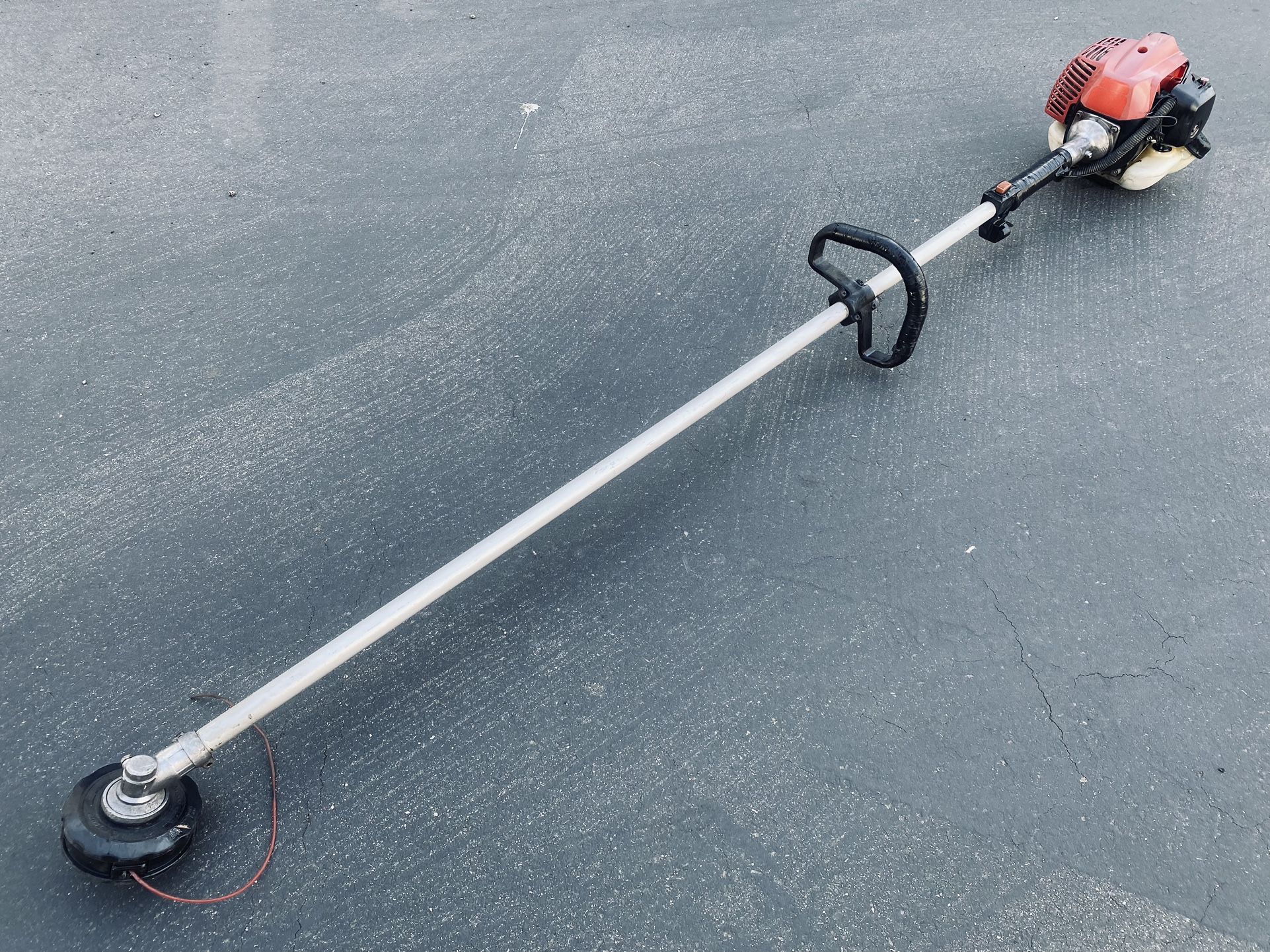 Maruyama Commercial Gas Weed Eater