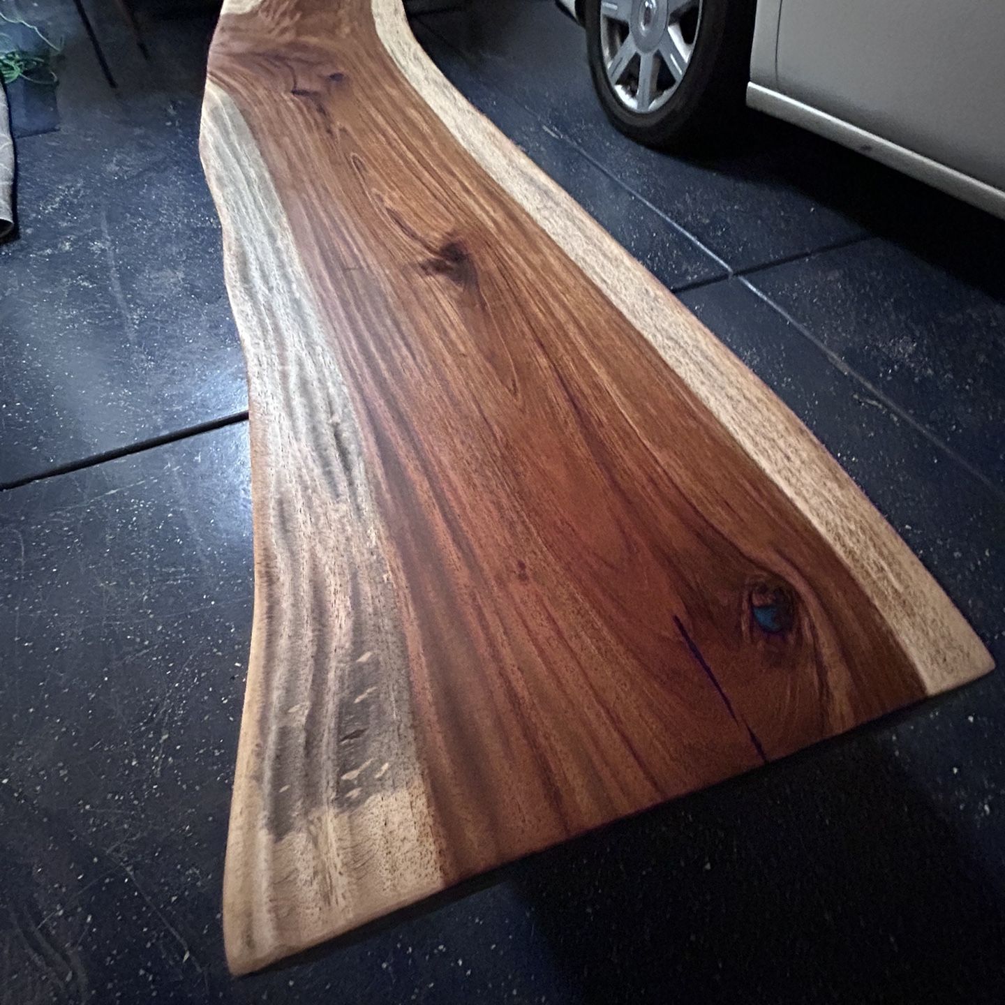 Live Edge Bench (Parota)