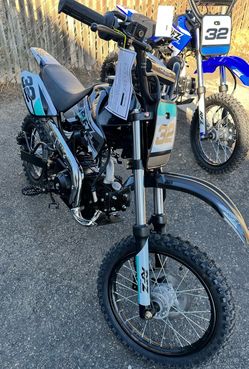 Dirt bike