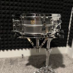 Ludwig 1965 Acrolite Snare Drum LM404
