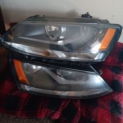 Volkswagen Jetta Headlights