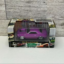  M2 Machines Detroit Cruisers Pink ‘1971 Plymouth Cuda 440 • Die Cast Metal • Made in China Scale 1:64