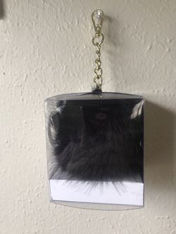 Po Pom Power bank Charger with keychain