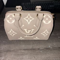 LV Speedy Bandoulière 20
