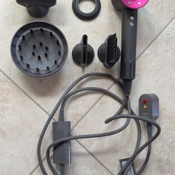 Refurbished Dyson Supersonic hair dryer (Iron/Fuchsia)