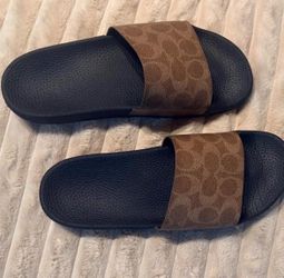 coach slides size 8