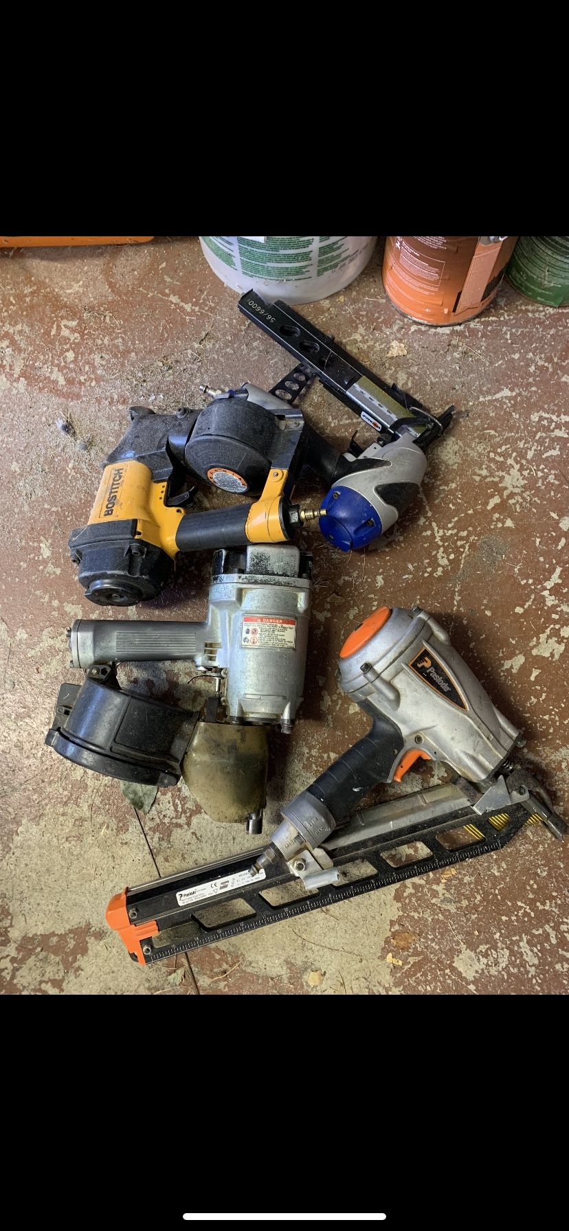 Assorted Nailguns 