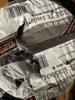 8/2 wire 125ft copper electric cable new roll (price is firm )