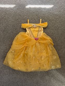 Belle costume