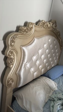 Cali king bed fram ONLY.
