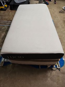 Twin Memory Foam Mattress