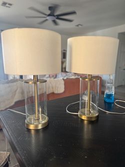 Set of 2 Gold Lamps