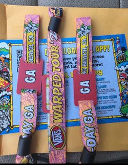 4 Vans warped tour 2026 Long Beach wristbands.