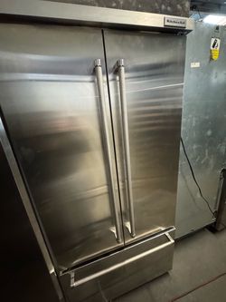 36” BUILT IN REFRIGERATORS