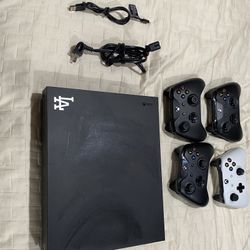 Xbox One X with 4 Controls 
