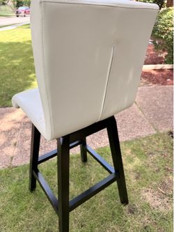 Swivel bar stools - Set of 4