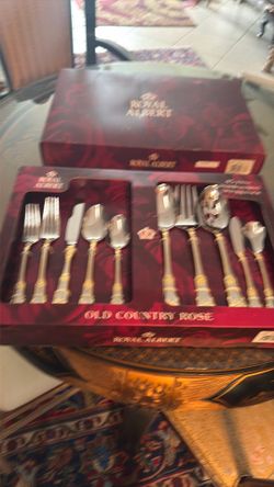Royal Albert 45 pc set stainless steel