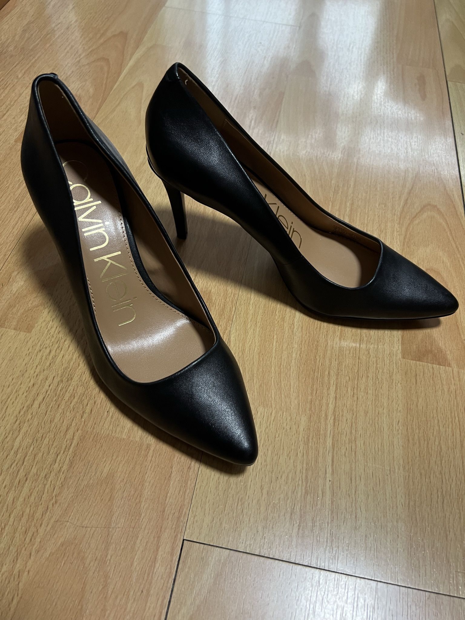 CK leather High heel