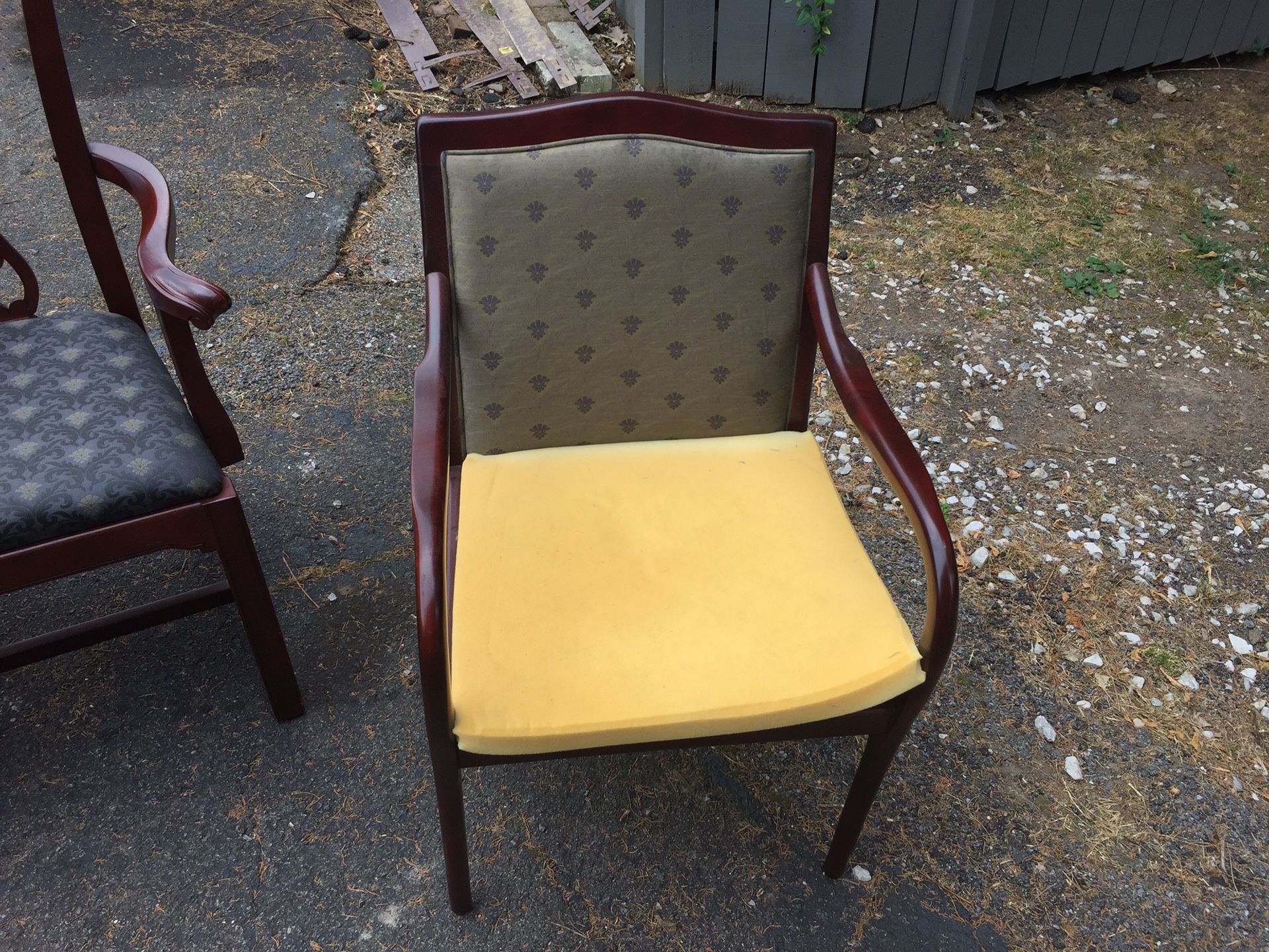 4 used Bernhardt dining room chairs