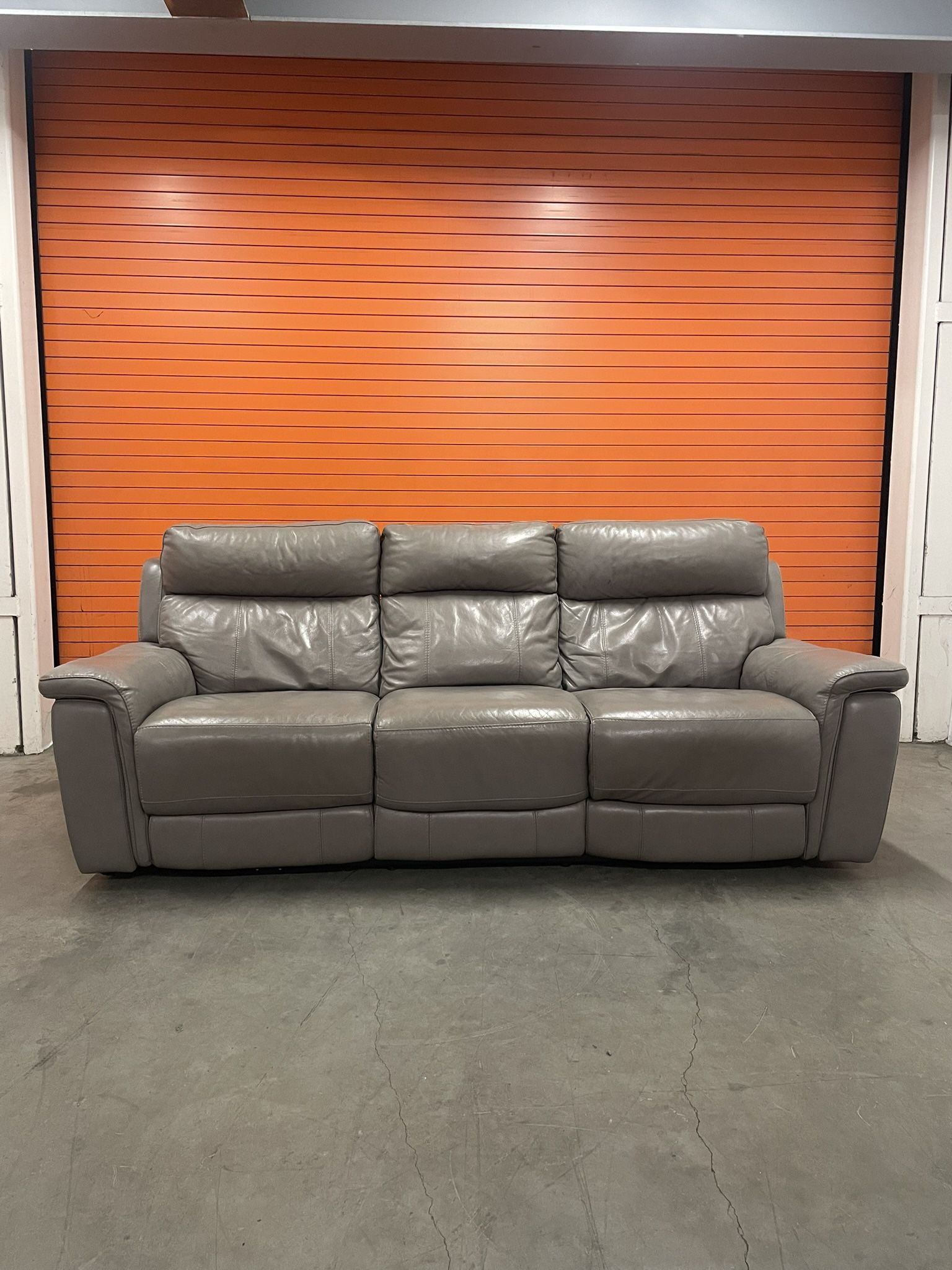 *FREE DELIVERY* Leather Power Recliner Sofa | Dual Motors + USB Ports