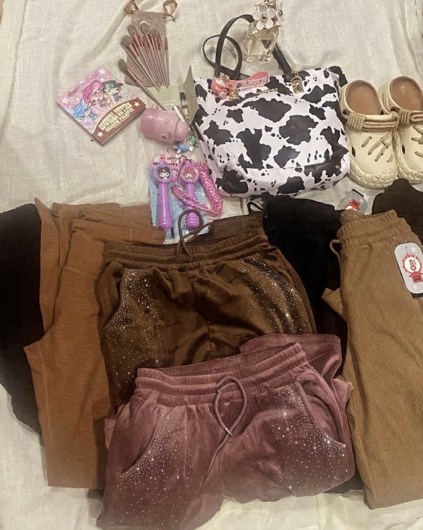 Marc Jacob Perfume;clothes L Plus More