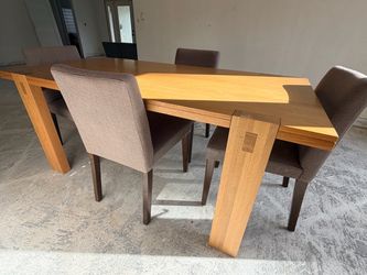Modern Oak Dining Table with 4 Chairs