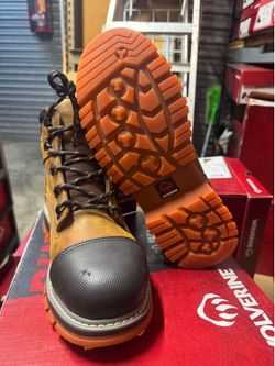 #7 extra wide soft toe wolverine work boot $85