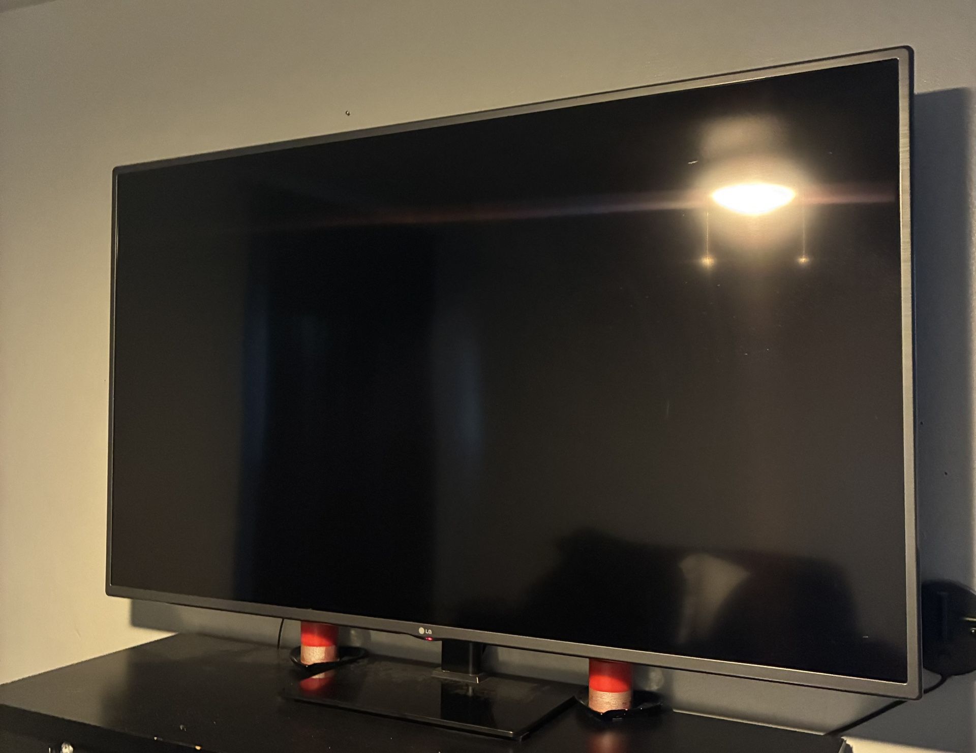 55 Inch LG Smart TV