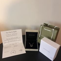 Van Cleef & Arpels Vintage Alhambra Necklace Black & Gold